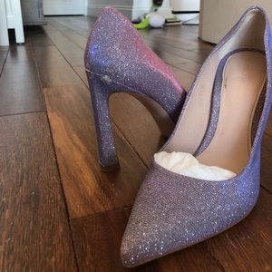 stuart weitzman chicster suede pump